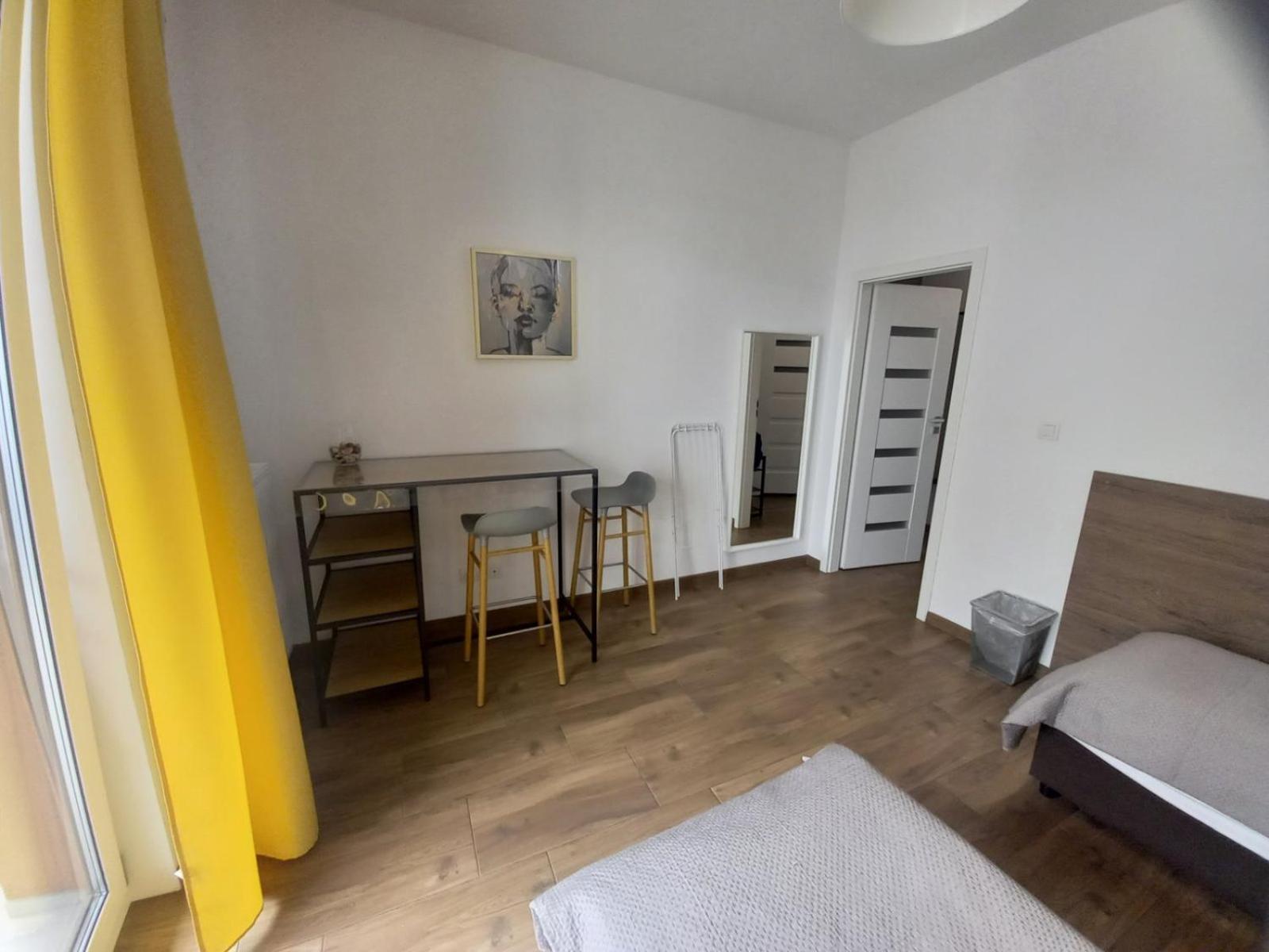 Geodezyjna'70 Cozy Rooms P1 Warsaw Exterior photo